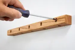 رخت آویز دیواری چوبی