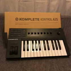 میدی کنترلر نیتیو اینسترومنتس مدل Native Instruments Komplete Kontrol A25