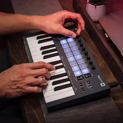 میدی کنترلر نویشن مدل Novation FLkey 37