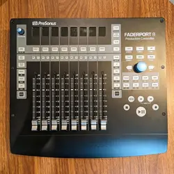 کنترلر نرم افزار پریسونوس مدل PreSonus FaderPort 8