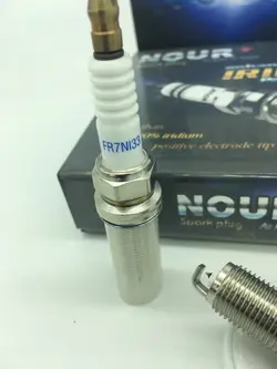 شمع نور پایه بلند سوزنی ایریدیوم NOUR FR7NI33