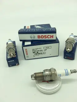 شمع بوش سه پلاتین آچار 21 BOSCH WR7LTC+ 7415(یک عدد)