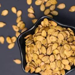 تخمه محبوبی ترش