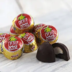 شکلات مغزدار کاسکو آناتا