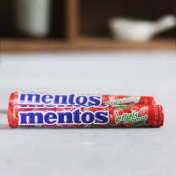 آبنبات توت فرنگی منتوس