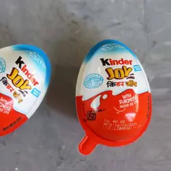 تخم مرغ شانسی کیندر جوی پسر