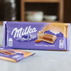 شکلات با کرم بادام میلکا