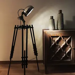 آباژور ایستاده افرانوس مدل نورافکن