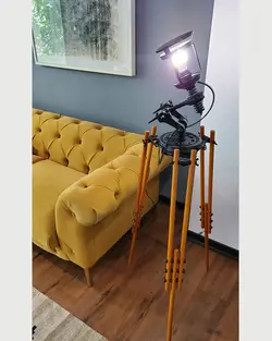 آباژور ایستاده پترومکس