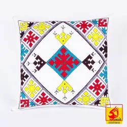 کوسن سوزن دوزی مدل گلدوچان
