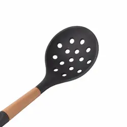 کفگیر سوراخ دار شنگیا کد 4765