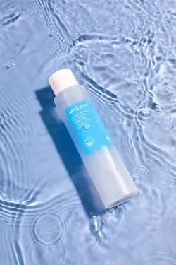 اسانس آبرسان واترولوم میزون ( MIZON-Water volume ex hydra tox )