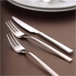 سرویس 36 پارچه قاشق و چنگال فرمال چینی زرین