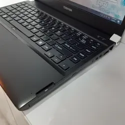 لپ تاپ استوک Toshiba R700