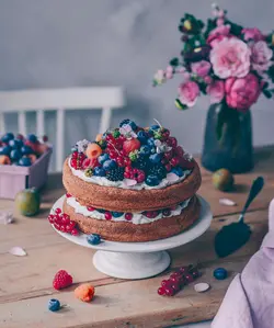 قنادی با شیرینی طبیعی: دستورالعمل های طبیعی برای تغذیه ی سالم