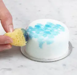 تزئین قدم‌ به‌ قدم کیک