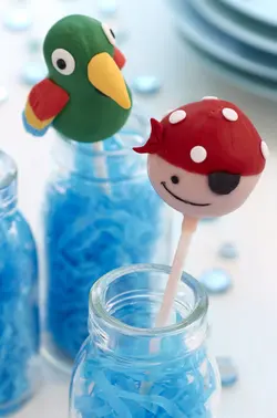 تزئین قدم‌ به‌ قدم کیک