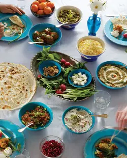 کتاب آشپزی ایرانی جون (ترجمه فارسی) | دوره و کتاب آشپزی | آکادمی بوک سی اف