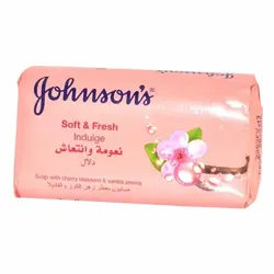 صابون جانسون Johnson’s با رایحه آلبالو و وانیل   وزن 125 گرم