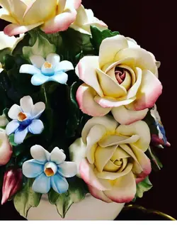 سبد گل چینی ناپولی قدیمی