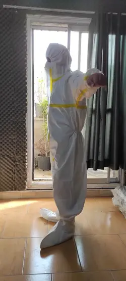 لباس ایزوله تنفسی خط زرد