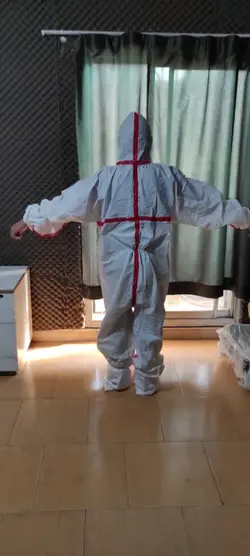 لباس_ایزوله_تنفسی_خط_قرمز