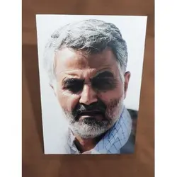 تخته شاسی رومیزی با طرح حاج قاسم سلیمانی