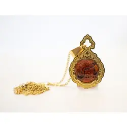 گردنبند ترنج قرمز طرح (یا حسین) | دین کالا | فروشگاه تخصصی کتب مذهبی