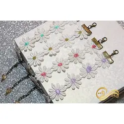 دستبند گل بهاری