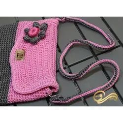 کیف دستی قلاب بافی گلدار صورتی