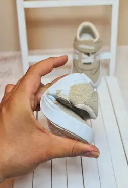 ونس آدیداس دوخط تک چسب