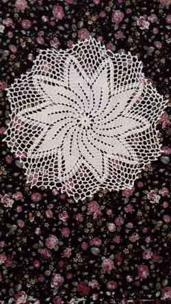 رومیزی دستبافت قلاب بافی توری کد ۲۳۰