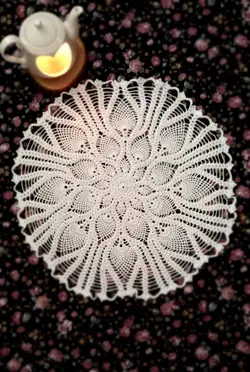 رومیزی قلاب بافی دستبافت کد ۲۳۲