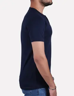 تیشرت مردانه یقه گرد دکمه دار سرمه ای