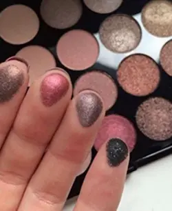 پالت سایه۳۲ رنگ رولوشن مدل SS