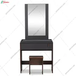 میز آرایش طلا