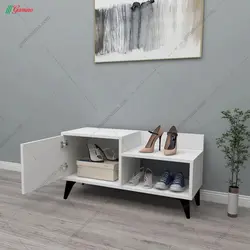 جاکفشی اهورا