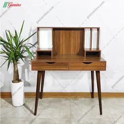میز تحریر پارس