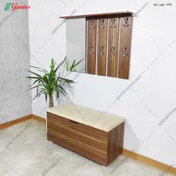 جاکفشی و جالباسی زبرا