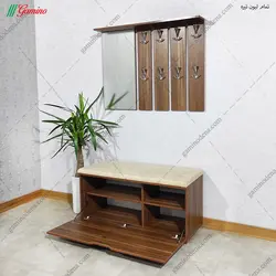 جاکفشی و جالباسی زبرا