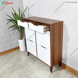 جاکفشی آنیا