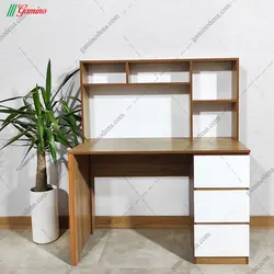 میز تحریر کیهان