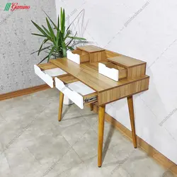 میز تحریر آژند