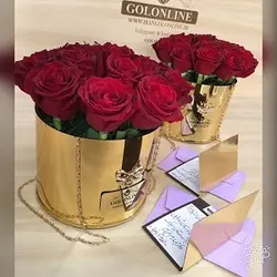 استوانه طلایی با 25 شاخه رز هلندی