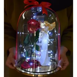 دیو و دلبر جاودان با مجسمه و ریسه