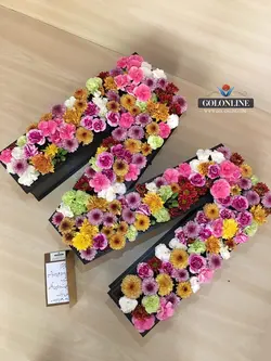 باکس چوبی حروف و اعداد با گلهای بهاری