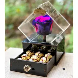 باکس تندیسی جاودان با شکلات