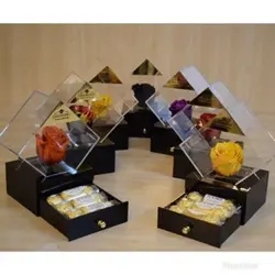 باکس تندیسی جاودان با شکلات