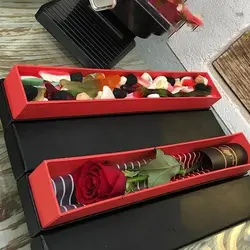 باکس گل و پاستیل