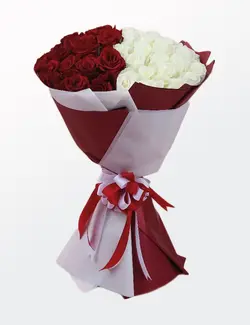 دسته گل رز دو رنگ